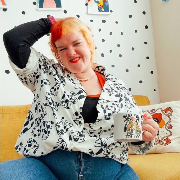 Meet your Posher, Nelly - Picture 2 of 2